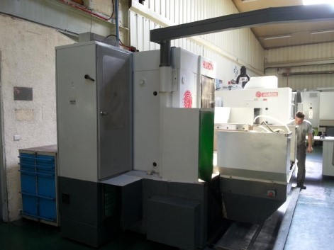 HURON DX CNC MILLING MACHINE