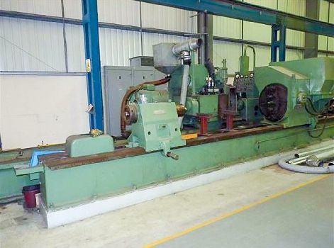 CHURCHILL MODEL TWA ROLL GRINDER WITH CAMBERING ATTACHMENT