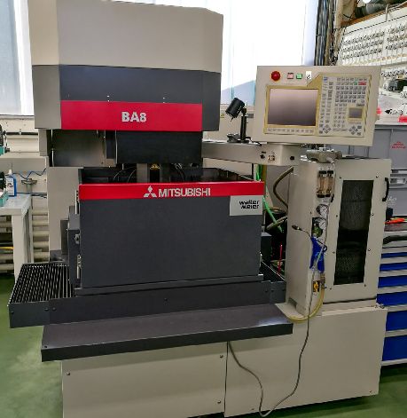 MITSUBISHI BA8 5-AXIS CNC WIRE ERODER