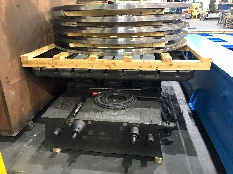 WMW ROTARY TABLE (2.3 X 2M WITH X TRAVERSE 1.6M)