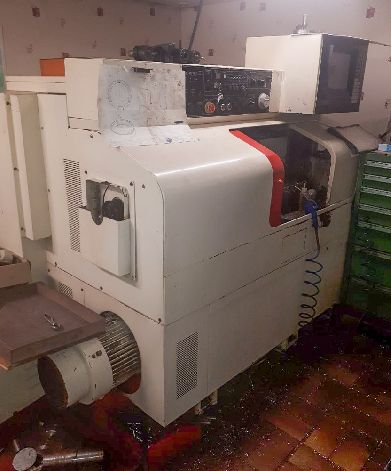 PACKAGE OF 2 CNC LATHES - NAKAMURA TMC15 & VICTOR TNS-3