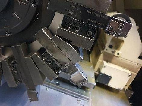 DAEWOO PUMA 2000Y CNC TURNING CENTRE (C-AXIS, Y-AXIS)