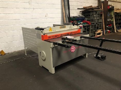 DURMA RGM 1303 HYDRAULIC GUILOTINE / SHEAR