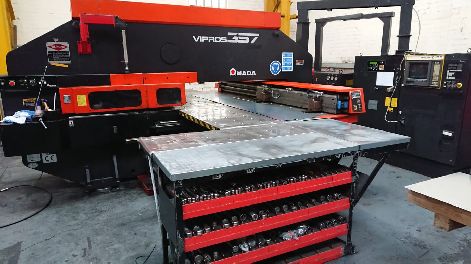 AMADA VIPROS 357 CNC TURRET PUNCHING MACHINE