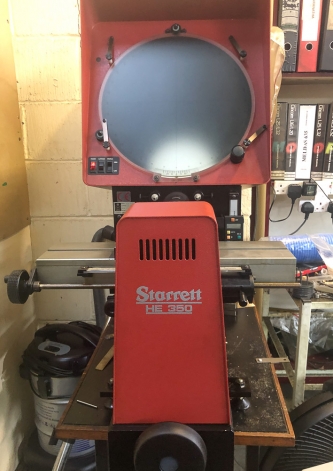 STARRETT HE-350 OPTICAL COMPARATOR PROFILE PROJECTOR