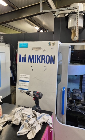 MIKRON HAAS VCE 750 CNC VERTICAL MACHINING CENTRE