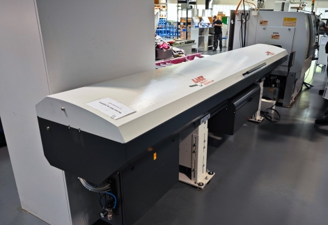 CHIAH CHYUN CB-32M 7-AXIS CNC SLIDING HEAD LATHE CHIAH CHYUN CB-32M 7-AXIS CNC SLIDING HEAD LATHE