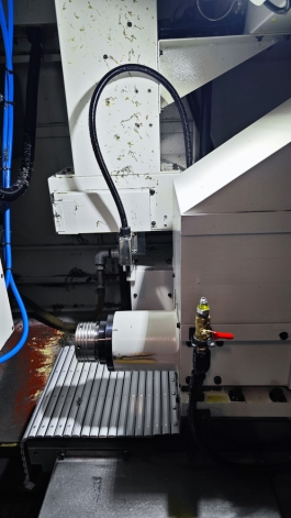 CHIAH CHYUN CB-32M 7-AXIS CNC SLIDING HEAD LATHE CHIAH CHYUN CB-32M 7-AXIS CNC SLIDING HEAD LATHE