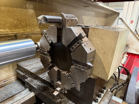 RICHYOUNG RIC-TC52160 CNC LATHE (1.3M SWING X 4.2M BETWEEN CENTRES) RICHYOUNG RIC-TC52160 CNC LATHE (1.3M SWING X 4.2M BETWEEN CENTRES)