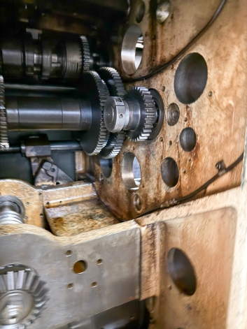 WICKMAN 1-3/4" X 6 SPINDLE AUTOMATIC LATHE WICKMAN 1-3/4" X 6 SPINDLE AUTOMATIC LATHE